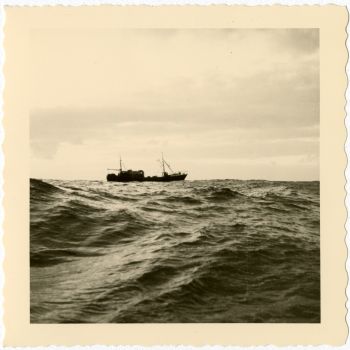 Chalutier en mer - 1958