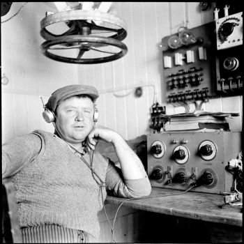 Portrait du radio à bord d'un chalutier - 1935-1945