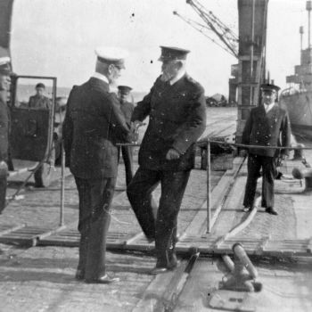 Brest - Navire océanographique Président Théodore Tissier - visite de l'Amiral Laurent - 1934